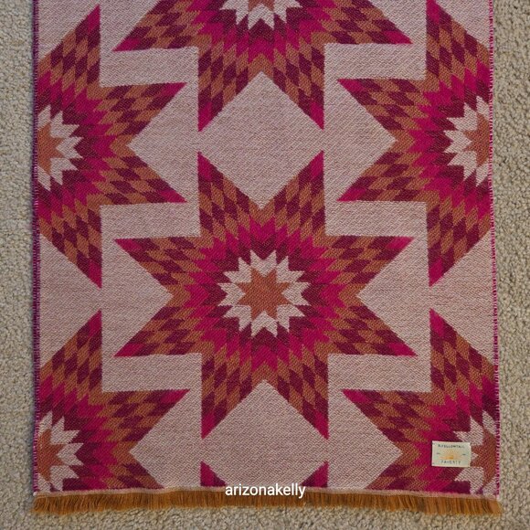 NWOT Faherty x B. Yellowtail Bright Star Scarf in Fuchsia Berry - Picture 10 of 13